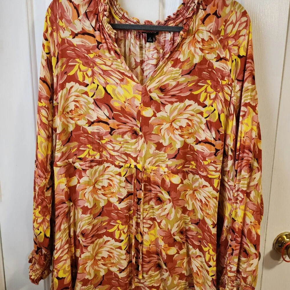 TORRID Rust Floral Print Ester Long Sleeve Peasant Top Size 2 NWOT - Picture 2 of 8
